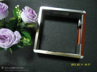 您还在为使用什么材质的踢脚线发愁吗？铝合金踢脚线无甲醛又环保