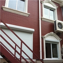 供应成都湘帘电动卷帘窗37双层铝合金中空或发泡白色窗材料