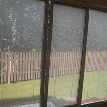 先进技术内倾推拉门带电动高档百叶门