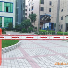 经典豪华ZX-1型道闸自动遥感道闸