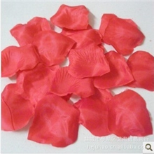 皇冠信誉仿真花瓣玫瑰花瓣撒花瓣1.99元144克约144片