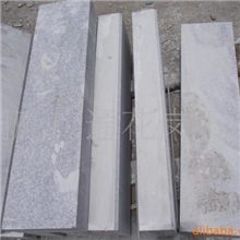 供应杭州桐庐批发雪花青侧石花-----岗岩石材石料-路沿石