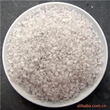 供应喷砂除锈石英砂。