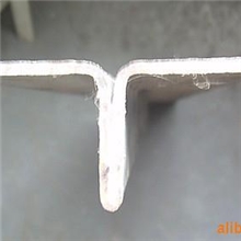 专业生产出口c型钢、脚踏板、各种异型钢