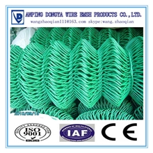 供应勾花护栏网浸塑勾花护栏网波浪形护栏网浸塑波浪形护栏网