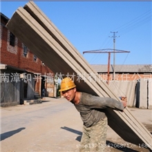 一个人可以轻松扛起两块轻质墙板