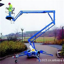 内蒙古兴安盟市升降机_自行曲臂式液压高空作业平台