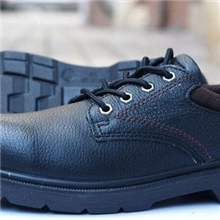 厂家现货直销头层牛皮防护防砸防刺穿防滑劳保鞋3309S1P工作鞋