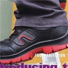 劳保鞋厂家直销3316劳保鞋夏季劳保鞋塑钢头凯夫拉登山鞋