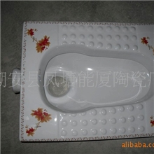 厂家批发大量低价分体蹲便器、陶瓷卫生洁具