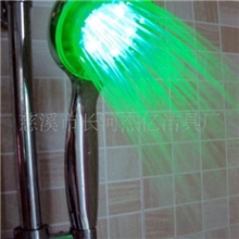 供应温控花洒。变色，七彩，单色花洒