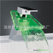 厂家直销LED梯形玻璃瀑布水龙头，蓝绿红温控发光，出口欧美83108