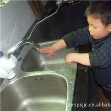 实拍3000V（中弯）电热式水龙头电水龙头批发冬天给孩子的温暖