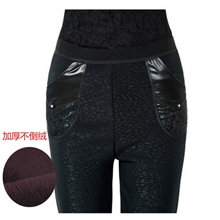 冬季加厚加绒打底裤加肥加大中老年不倒绒压花保暖裤打底裤批发