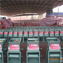 供应优质玉米脱粒机/高效玉米脱粒机/新型玉米脱粒机小型脱粒机