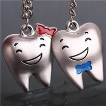 厂家直销新款情侣钥匙链开心牙齿情侣爱情钥匙圈q071