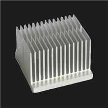 供应铝型材（散热器、暖气片）加工