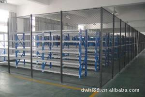 定做各种规格安全金属隔离护栏网现货供应交货及时网片强度