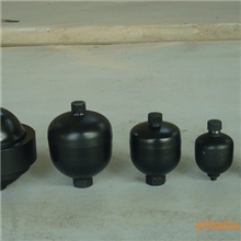 隔膜式蓄能器