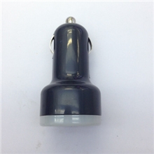 奶嘴双USB车载充电器适用苹果ipad三星HTC国产安卓手机车充充电器