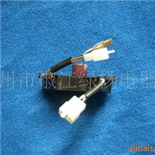 供应单相汽油发电机调压器，供三相塑壳2KW稳压器