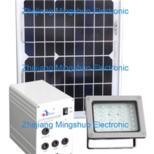 供应太阳能家用照明小系统/太阳能LED灯具