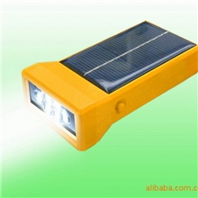 太阳能强光手电筒，5V电流输入可供手机MPS充电