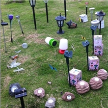 供应太阳能插杆灯，太阳能花园灯，太阳能草坪灯