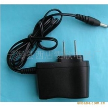 220v电源充强光手电筒充电器锂电池充电器电源充18650直冲