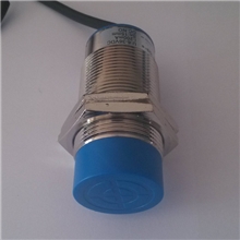 圆柱形M30接近传感器