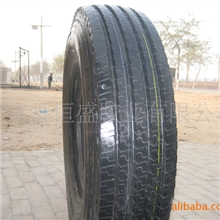 敢于新胎比高低的翻新轮胎12R22.5（国产材料超级三包轮胎）