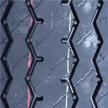 厂家供应胎面胶轮胎胶条轮胎翻新胎面胶