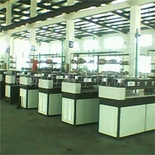 吸塑厂.箱包厂.鞋厂首选裁断机械