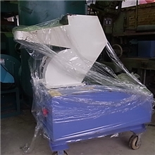 供应（整厂橡塑胶机械设备、品质保证）二手破碎机