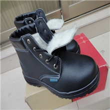 厂家直销冬季防砸防穿刺劳保鞋