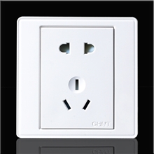 正泰开关插座86型五孔插座NEW7-E111