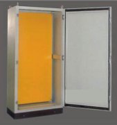 电子部件，电器部件，机箱，控制系统喷涂加工。