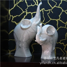 供应厂家长期直销陶瓷工艺品大开片瓷象