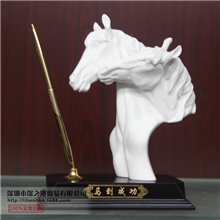 现代创意陶瓷工艺品生肖马到成功之（母字情深）商务办公礼品摆件