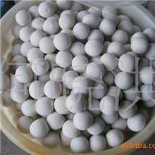 牛仔服装洗水发泡球，毛球，棉球，泡沫球，胶球，炒雪花球