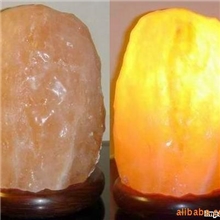 水晶岩盐岩盐砖岩盐灯岩盐碎块