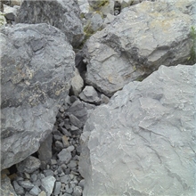 优质白云石原矿石