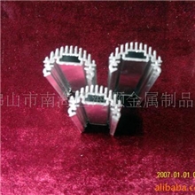 厂家供应净化灯具铝型材批发灯具铝型材国标灯具铝型材