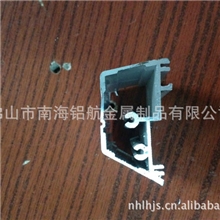 大量供应门窗铝型材散热铝型材广告铝型材佛山工业铝型材