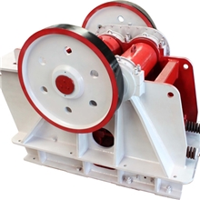 颚式破碎机单段颚式破碎机矿山设备机械之技术革命专利产品