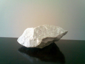 厂家供应钠长石钠长石粉末钠长石饼陶瓷粉非金属粉末