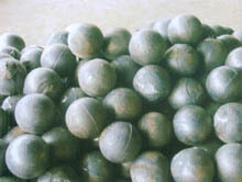 厂家大量热销球磨机低铬多元合金铸球耐磨钢球