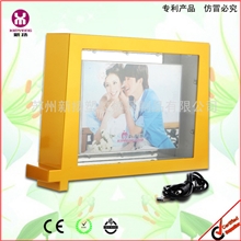 厂家直销设计精美带LED灯塑料台式相框