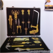 供应中美北京奥飞魔力16件通用工具套装（铝合金箱）
