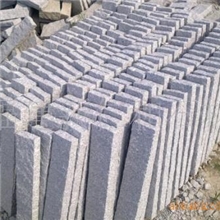 自然面地铺石材,芝麻白地铺石材,火烧面铺路石,厚板,小方块石